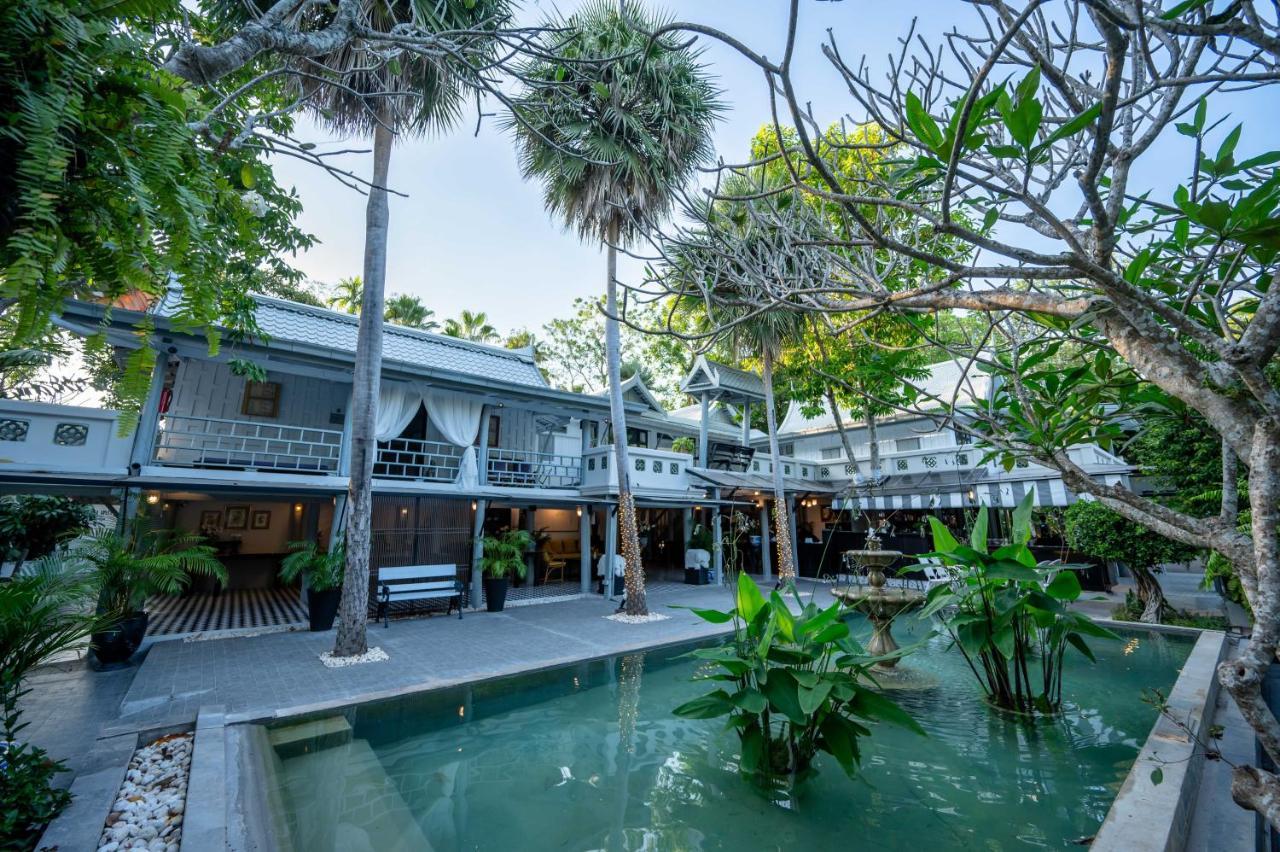 Zantiis Ndol Villas 무악렉 외부 사진