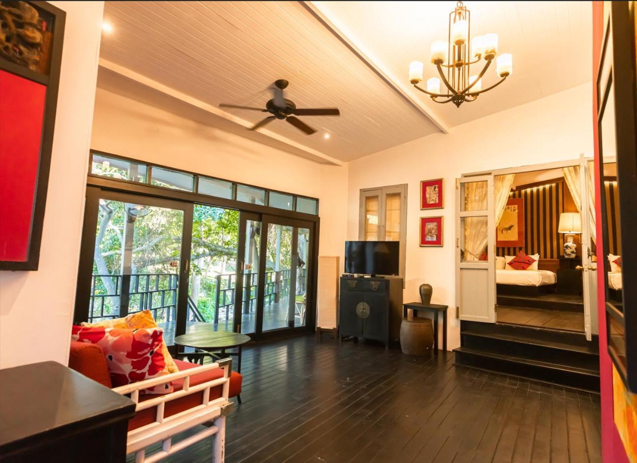Zantiis Ndol Villas 무악렉 외부 사진