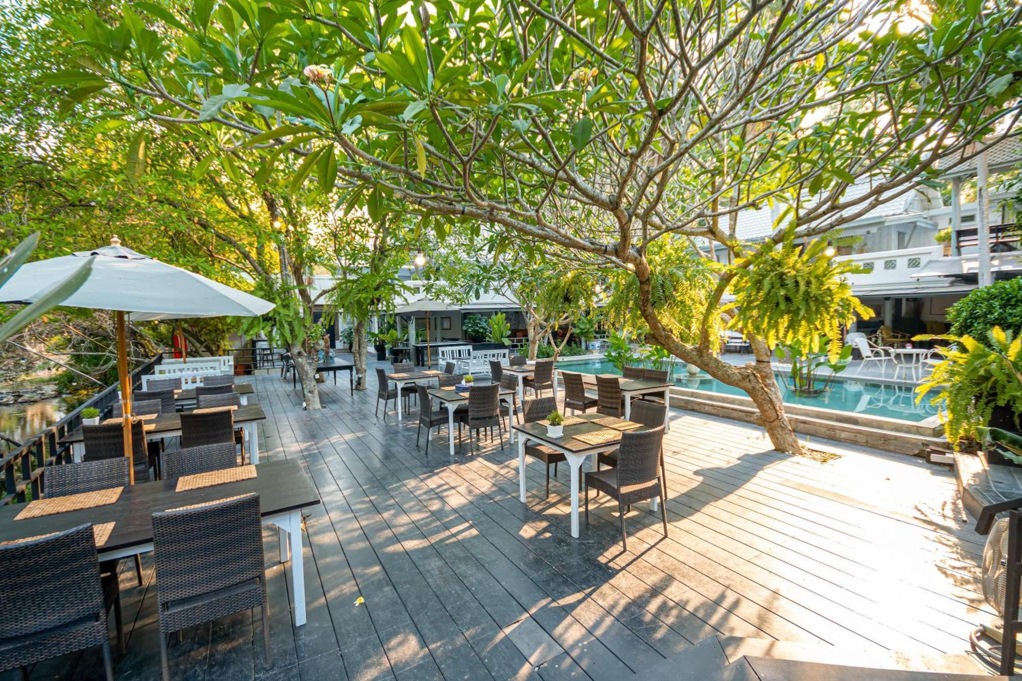 Zantiis Ndol Villas 무악렉 외부 사진